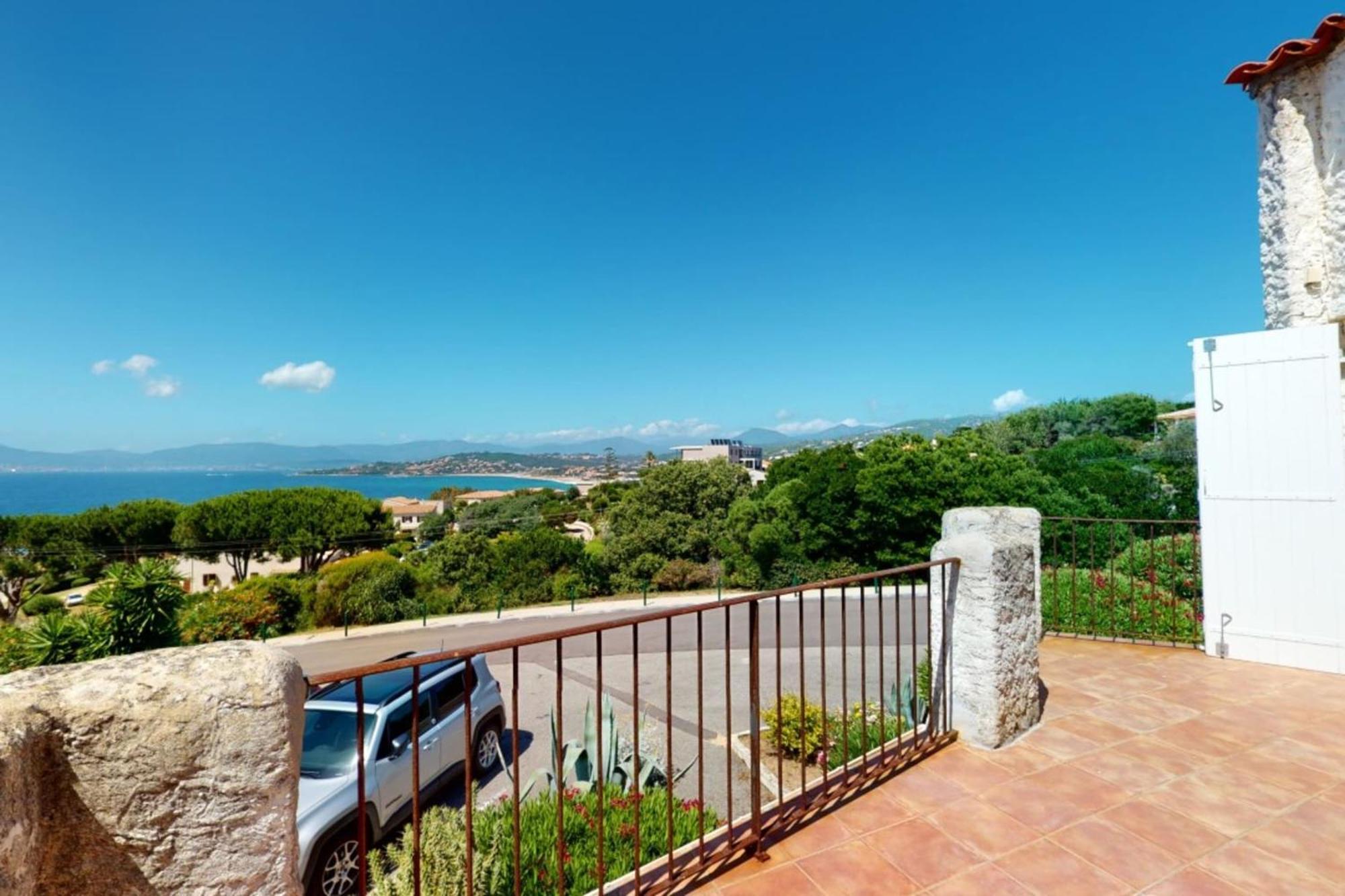 Haut De Villa Vue Mer 3 Pieces Climatise & Wifi 4 A 6 Personnes Pietrosella Luaran gambar